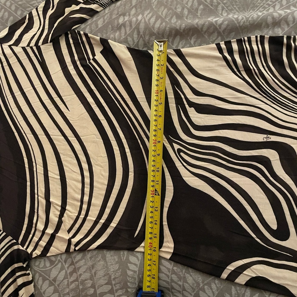 Versace Jeans Couture Black and Cream Dress - Picture 5 of 7